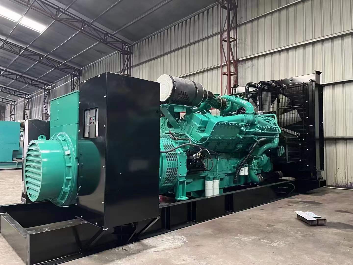 乌兰浩特如何降低 800kW 柴油发电机输出电流的波动？