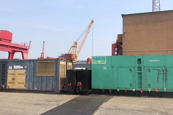 乌兰浩特发电机出租空气滤清器的清洁频率是多少？
